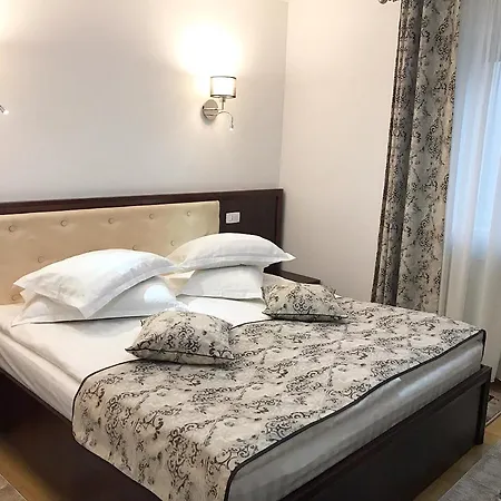 Casa Pino 3*