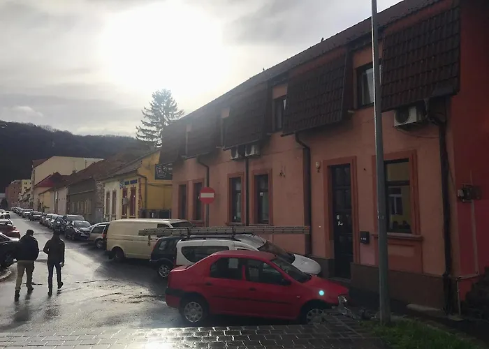 Guest house Casa Pino 3*