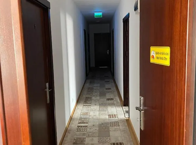 Pensionat Casa Pino 3*